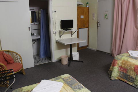 Island Motel Kingscote - Sunshine Coast Guide 21