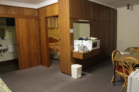 Island Motel Kingscote - Sunshine Coast Guide 9