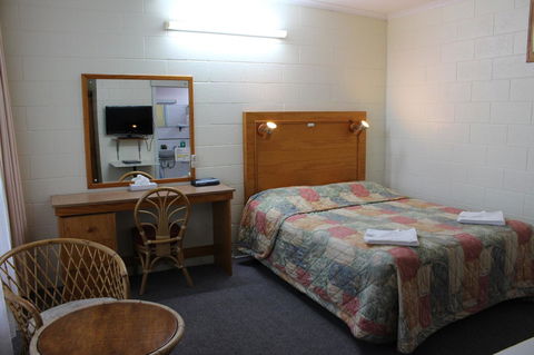 Island Motel Kingscote - Sunshine Coast Guide 26