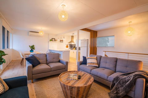 Aldinga Beach Break - C21 SouthCoast Holidays - Sunshine Coast Guide 0