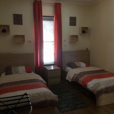 KI Dragonfly Guesthouse - Sunshine Coast Guide 17