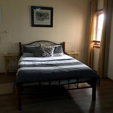 KI Dragonfly Guesthouse - Sunshine Coast Guide 32
