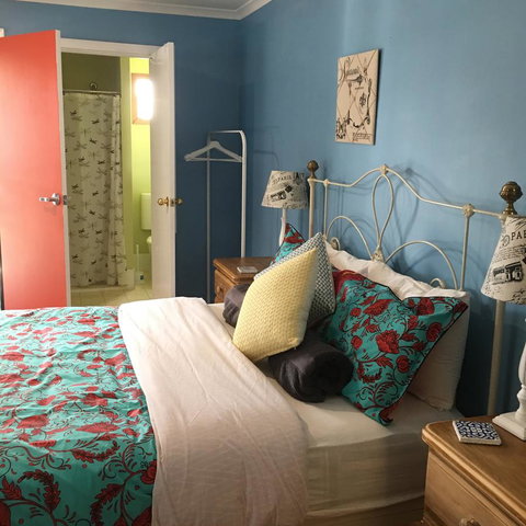 KI Dragonfly Guesthouse - Sunshine Coast Guide 9