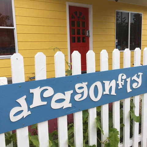 KI Dragonfly Guesthouse - Sunshine Coast Guide 2