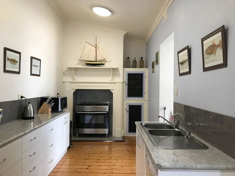 Armadale House - Kingscote - Sunshine Coast Guide 7