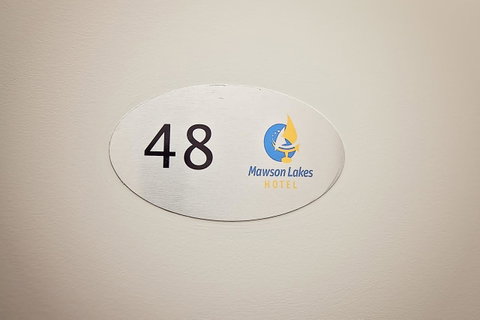 Mawson Lakes Hotel - Sunshine Coast Guide 35