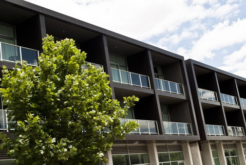Mawson Lakes Hotel - Sunshine Coast Guide 1