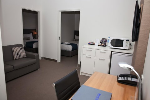 Mawson Lakes Hotel - Sunshine Coast Guide 39