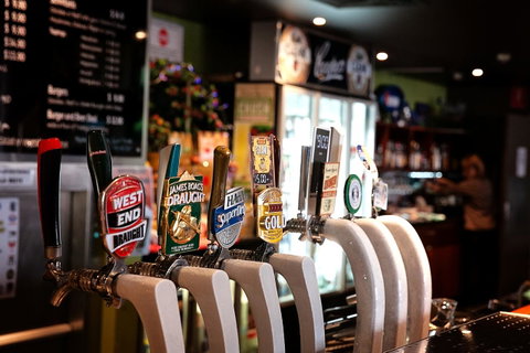 Mawson Lakes Hotel - Sunshine Coast Guide 14