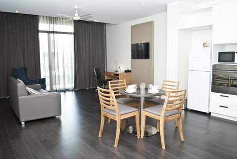 Mawson Lakes Hotel - Sunshine Coast Guide 10