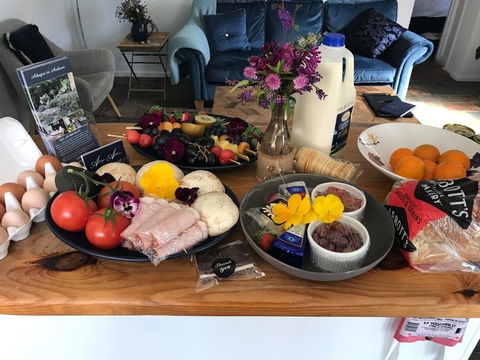 Adagio In Auburn - Sunshine Coast Guide 1