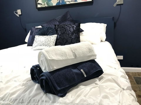 Adagio In Auburn - Sunshine Coast Guide 24