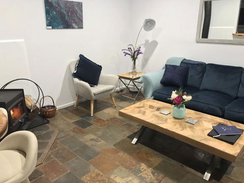 Adagio In Auburn - Sunshine Coast Guide 13