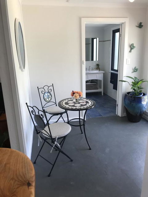 Adagio In Auburn - Sunshine Coast Guide 19