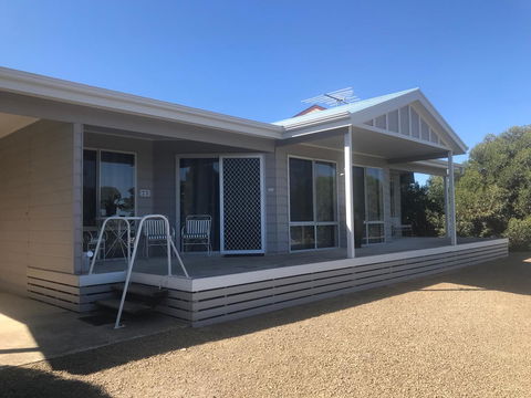 Island Break - Sunshine Coast Guide 0
