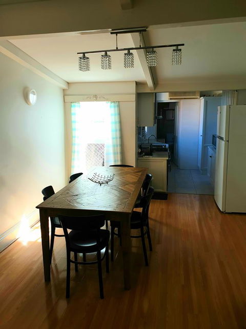 Hammond Apartments - Sunshine Coast Guide 11