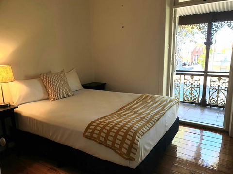 Hammond Apartments - Sunshine Coast Guide 9