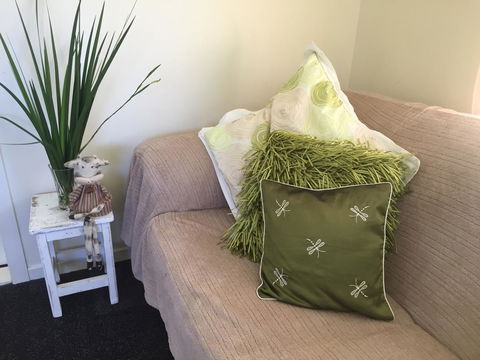 A Peaceful Cabin In The Country - Sunshine Coast Guide 2