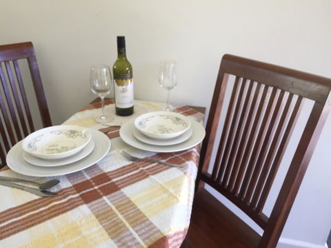 A Peaceful Cabin In The Country - Sunshine Coast Guide 4