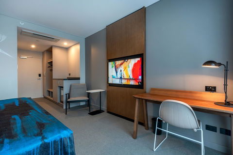 The Adnate Perth - Art Series - Sunshine Coast Guide 12