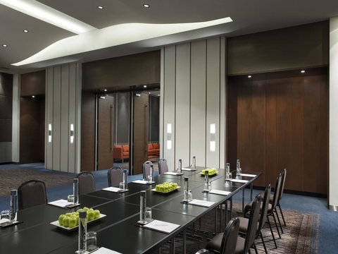 Crown Promenade Perth - Sunshine Coast Guide 19