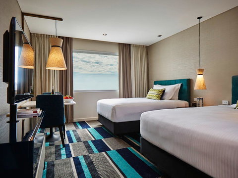 Crown Promenade Perth - Sunshine Coast Guide 12