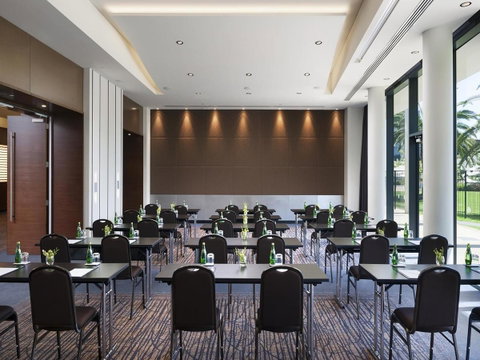 Crown Promenade Perth - Sunshine Coast Guide 20