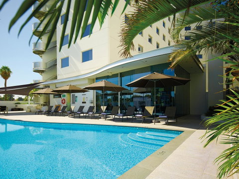Crown Promenade Perth - Sunshine Coast Guide 5