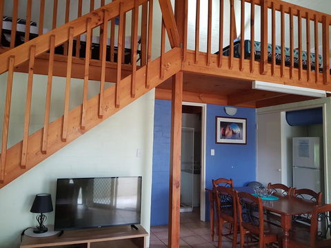 Mandurah Family Resort - Sunshine Coast Guide 9