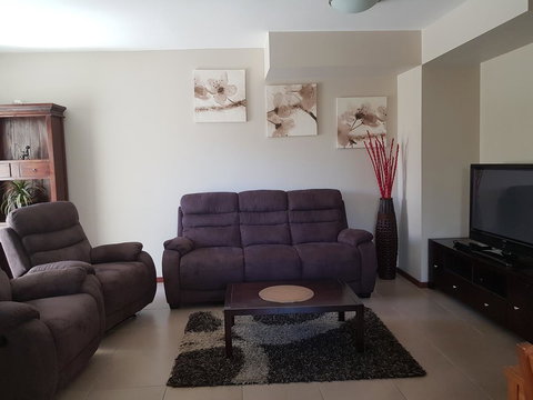 Mandurah Family Resort - Sunshine Coast Guide 38