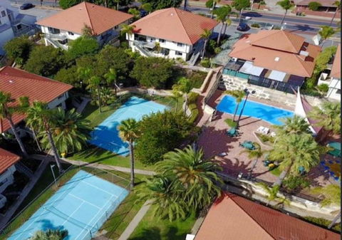 Mandurah Family Resort - Sunshine Coast Guide 19