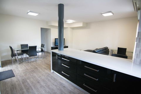 Mandurah Family Resort - Sunshine Coast Guide 36