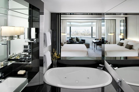 Crown Metropol Perth - Sunshine Coast Guide 14