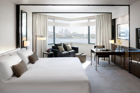 Crown Metropol Perth - Sunshine Coast Guide 15