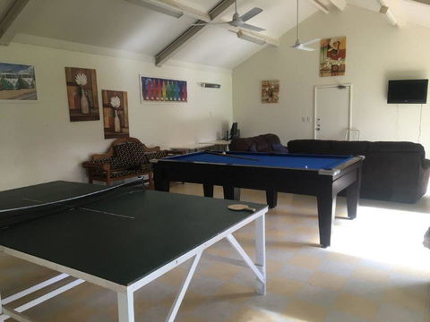 Dunsborough Central Motel - Sunshine Coast Guide 38