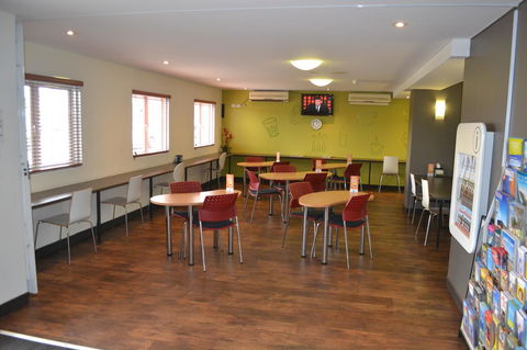 Ibis Budget Perth Airport - Sunshine Coast Guide 24