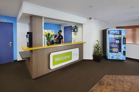 Ibis Budget Perth Airport - Sunshine Coast Guide 3