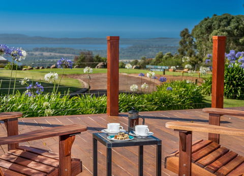 Chimes Spa Retreat - Sunshine Coast Guide 39