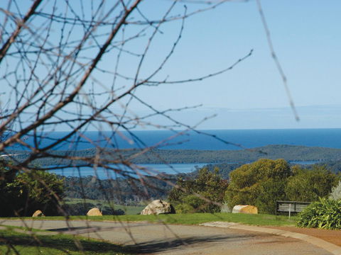 Chimes Spa Retreat - Sunshine Coast Guide 28