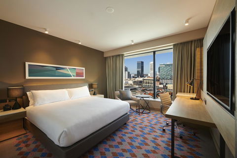 Doubletree By Hilton Perth Northbridge - Sunshine Coast Guide 10