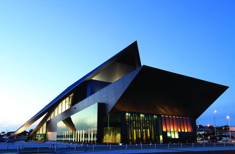 Albany Motel & Apartments - Sunshine Coast Guide 20