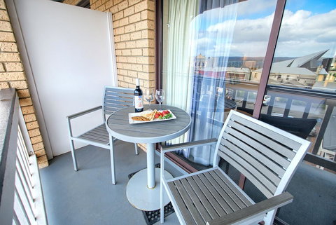 Albany Motel & Apartments - Sunshine Coast Guide 7