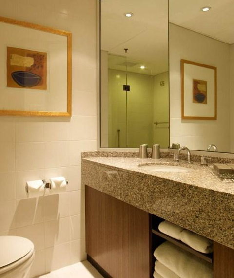 Residence On Langley Park - Sunshine Coast Guide 3