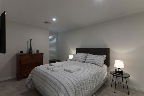 Epsom On Swan Bed & Breakfast - Sunshine Coast Guide 12