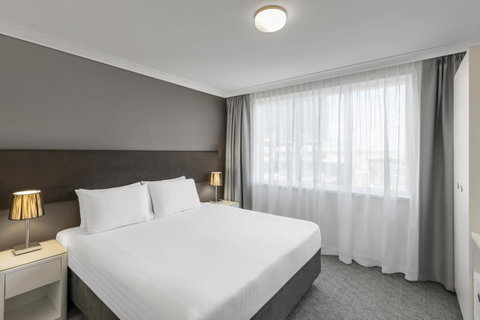 Rendezvous Hotel Perth Central - Sunshine Coast Guide 11