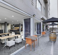 Rendezvous Hotel Perth Central - Sunshine Coast Guide