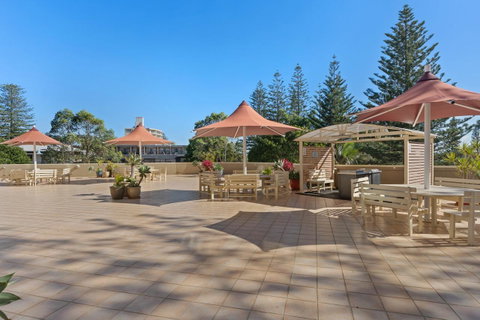 Northpoint Apartments - Sunshine Coast Guide 5