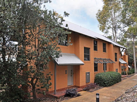 Villa Executive 2br Cypress DS Located Within Cypress Lakes Resort - Sunshine Coast Guide 2