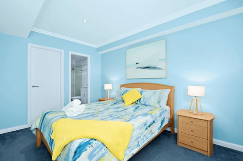 On The Beach Getaway - Sunshine Coast Guide 4
