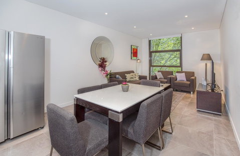 DD Apartments On Day - Sunshine Coast Guide 28